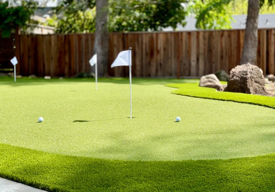 Backyard Putting Greens service in North Port, FL